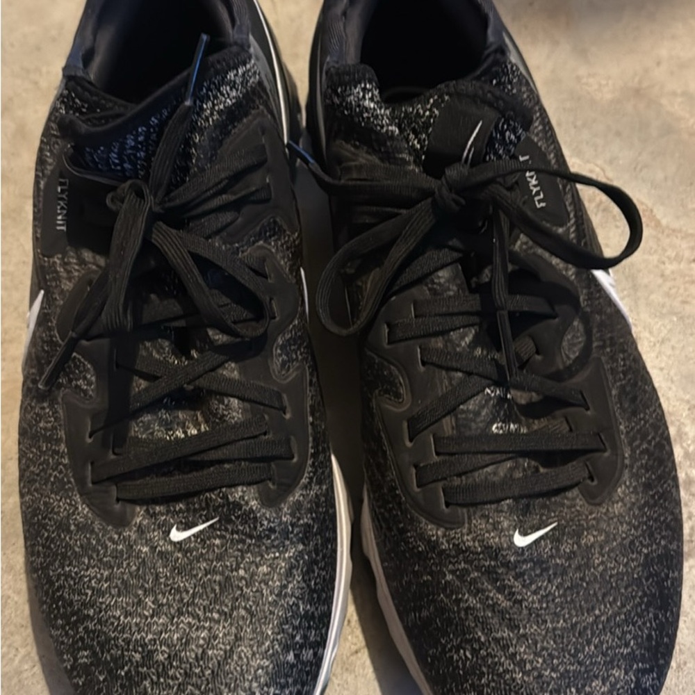 Nike Black Men's golf shoes